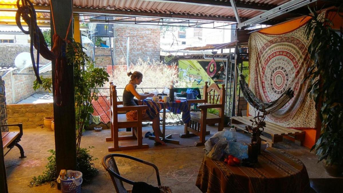 Monkeywasi Climbing Hostel Huaraz  Exterior foto