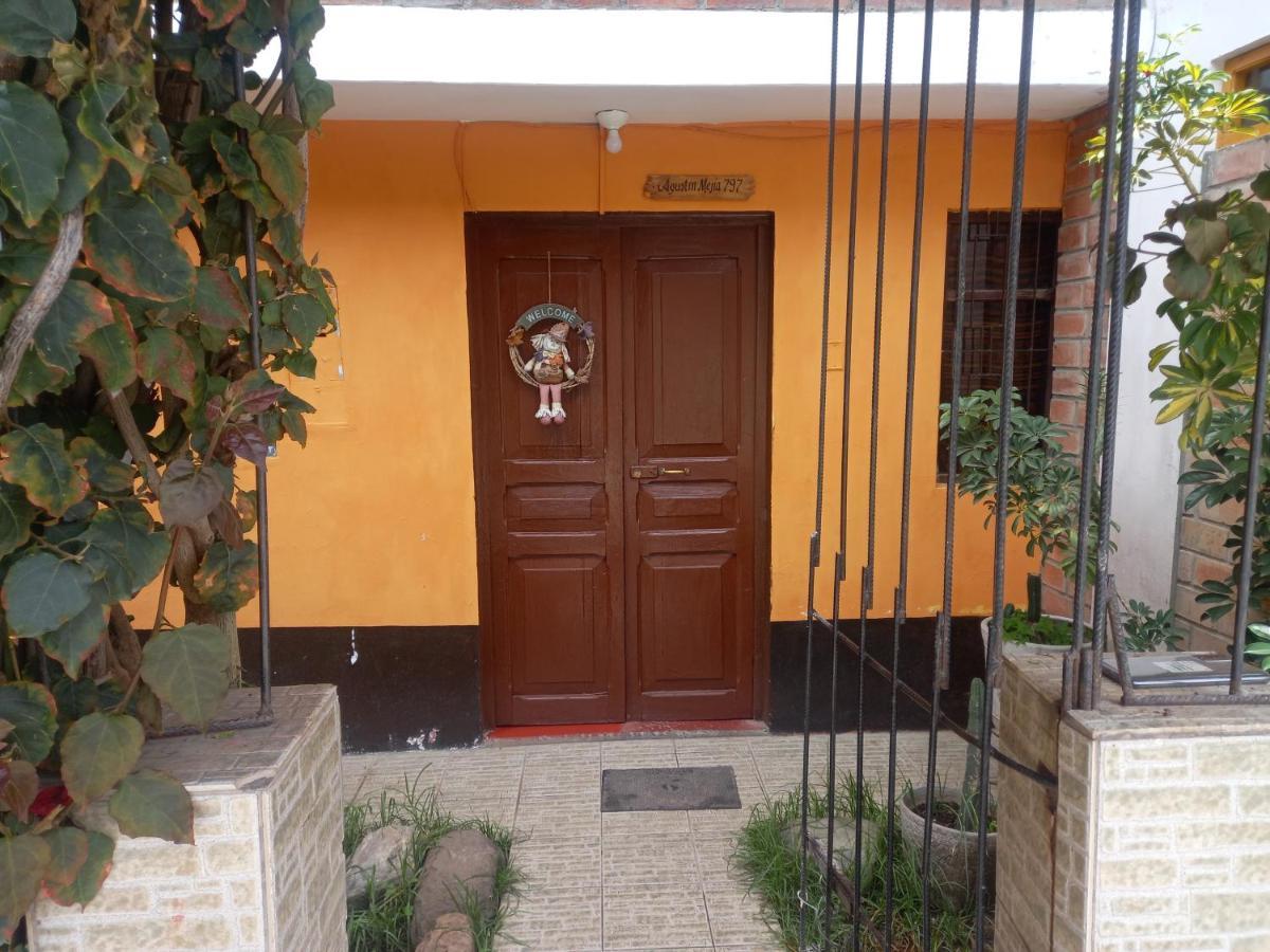 Monkeywasi Climbing Hostel Huaraz  Exterior foto
